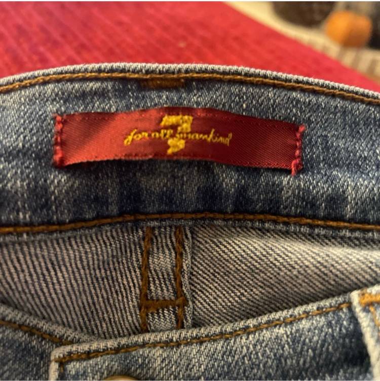 7 For All Mankind