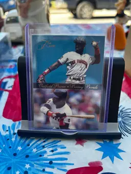 1994 Flair Outfield Power Barry Bonds #2