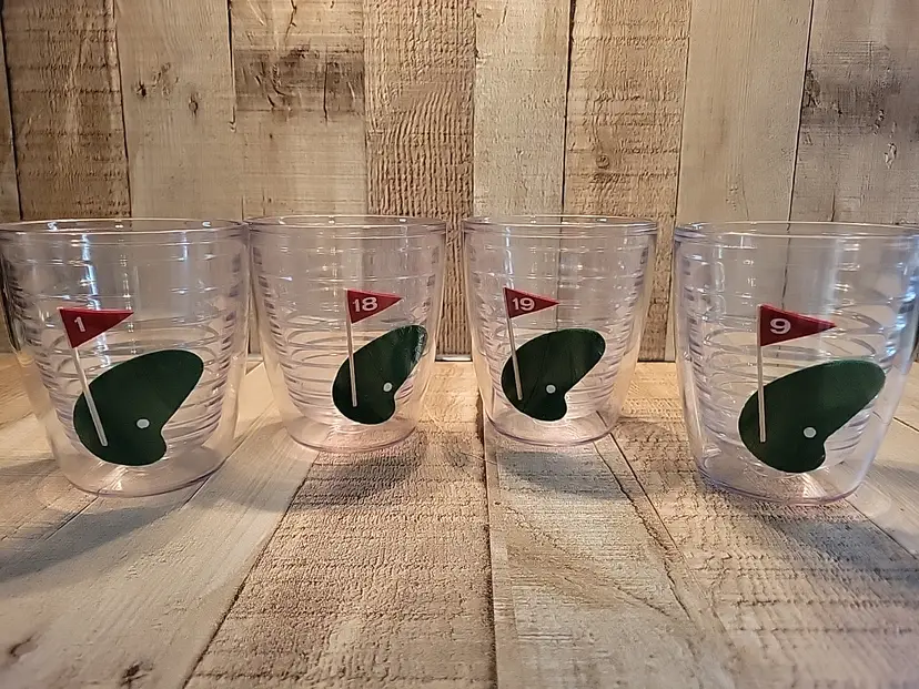Vintage Tervis Tumbler 19th Hole Signature Series Golf Cup 12 oz Set Of 4 Greens