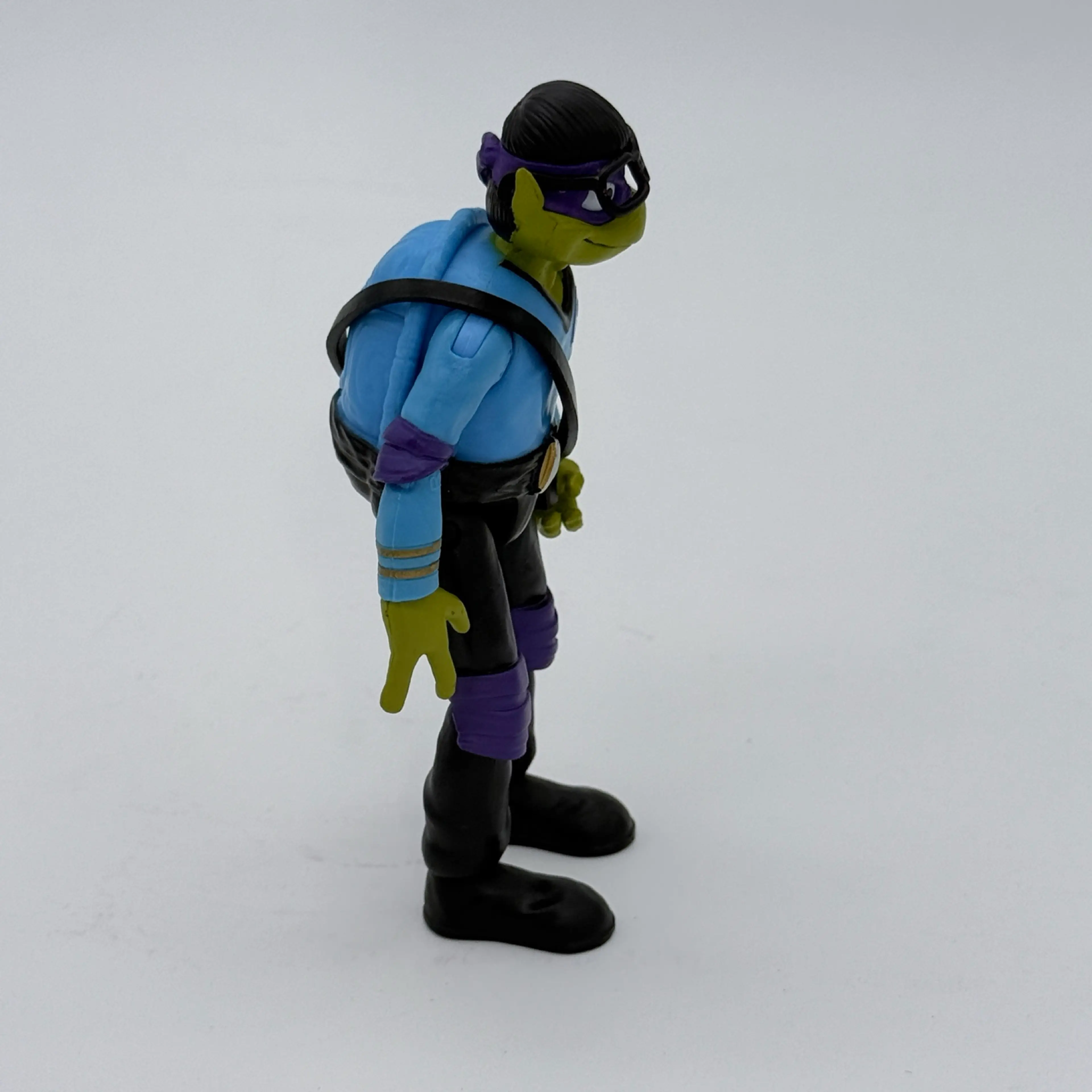 Image 2 of 8