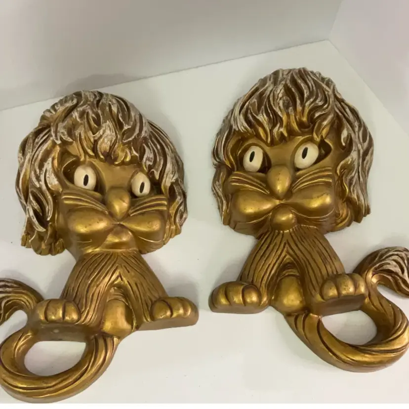 Homco Lion Wall Hanger Set