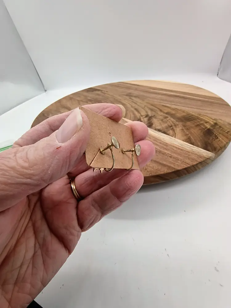 Vintage Coro Prong Set Opaline Glass Flower Screw Back Earrings Gold Tone