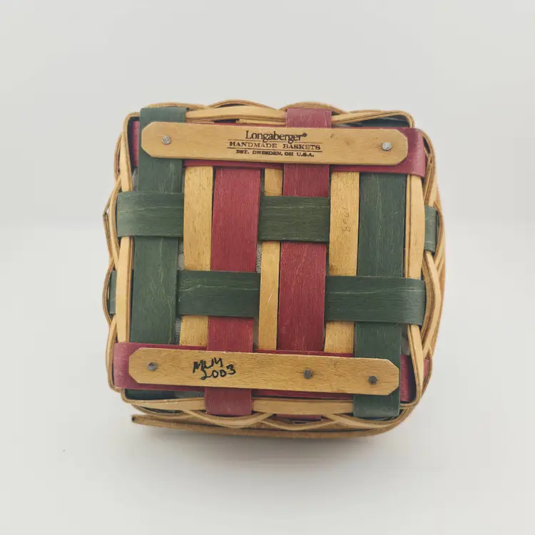 Vintage 2003 Longaberger Christmas Small Woven Basket.
