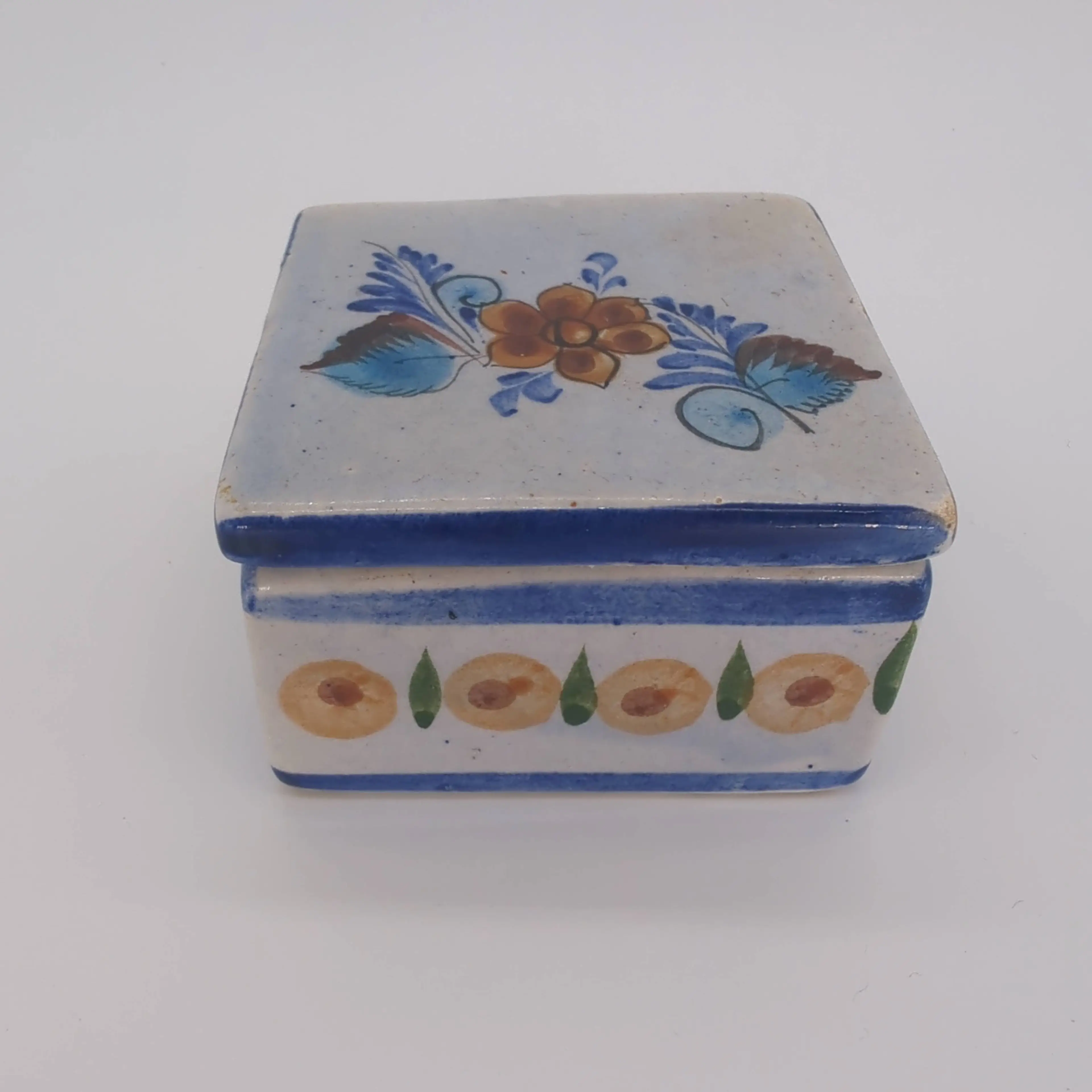 Image 1 of 7