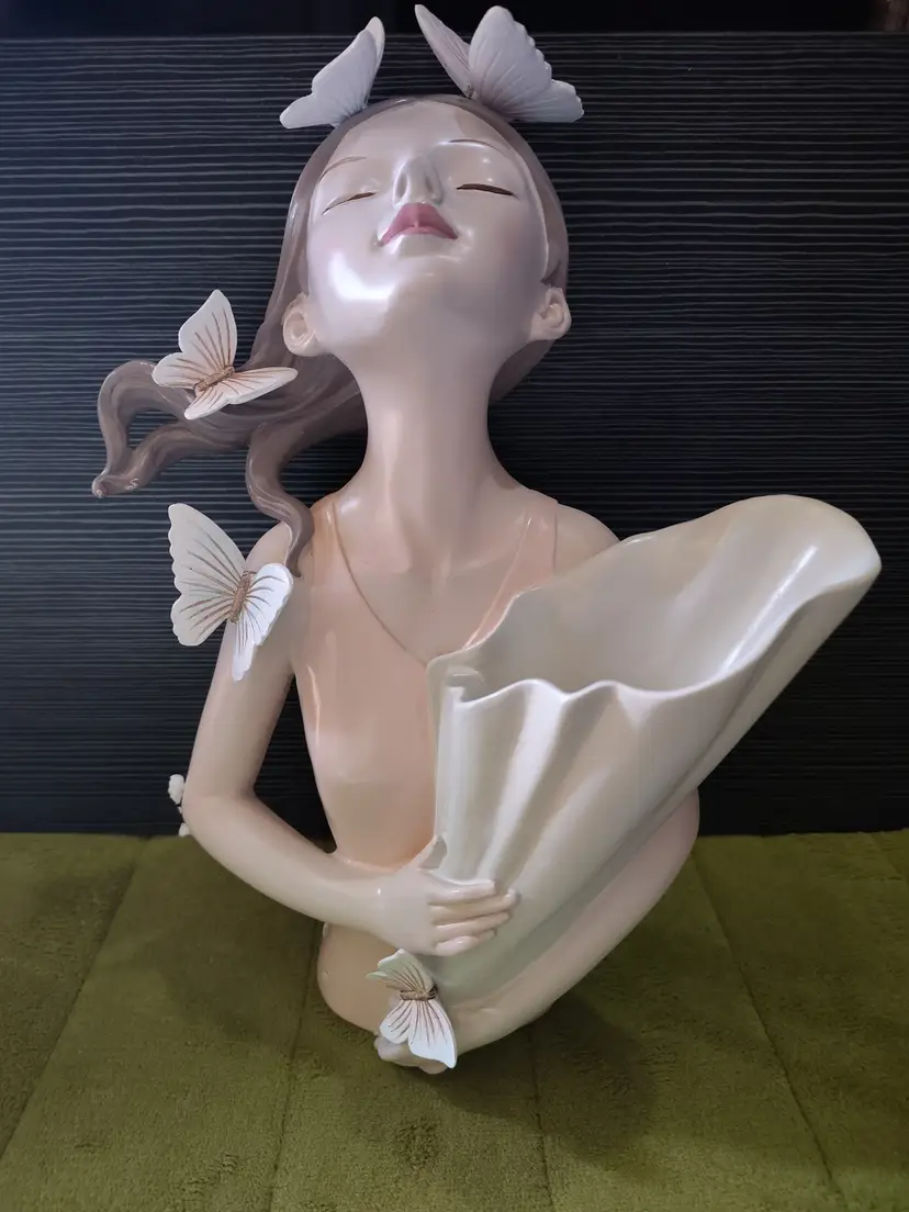 Livestream thumbnail