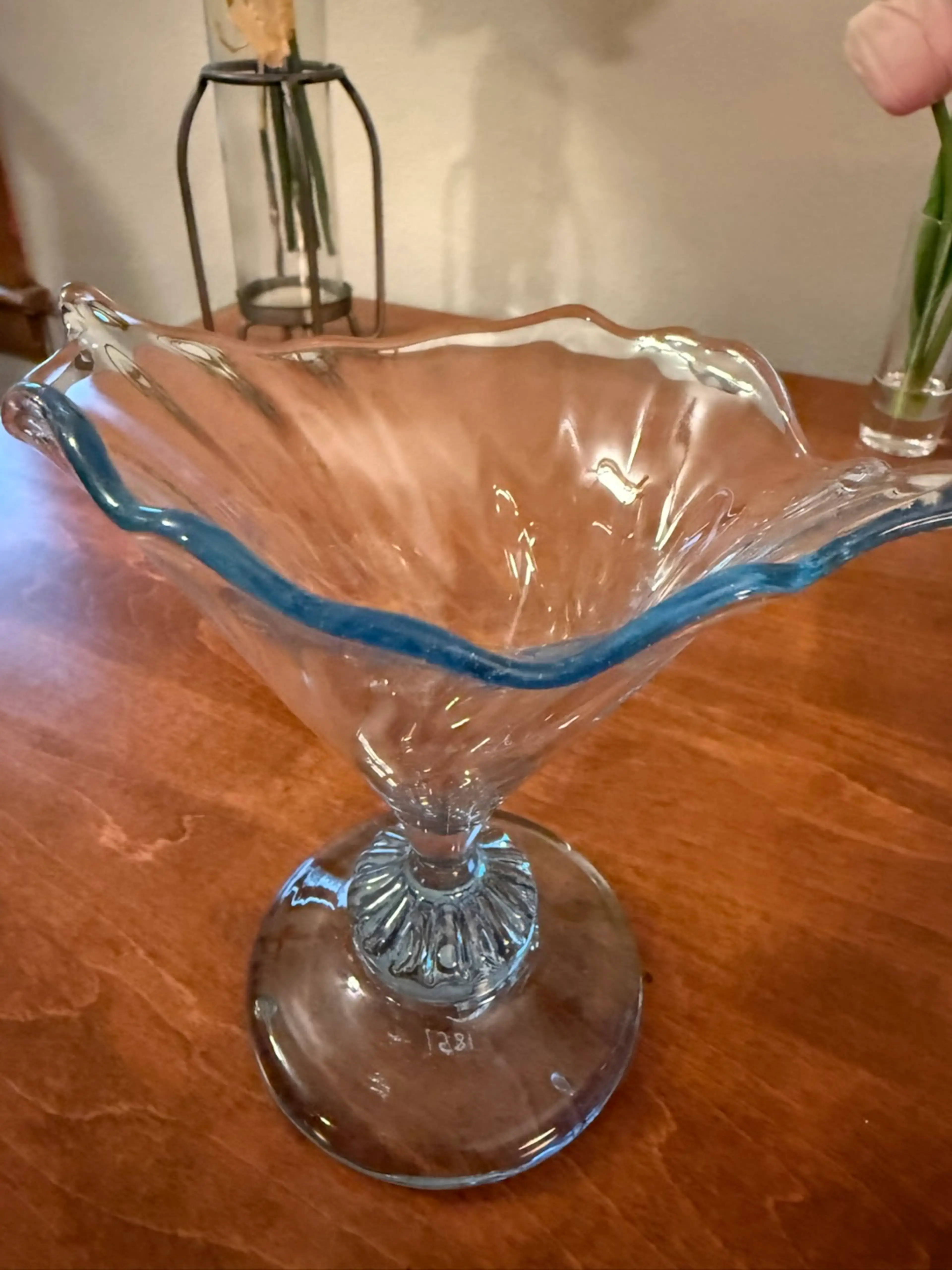 Image 3 of 4