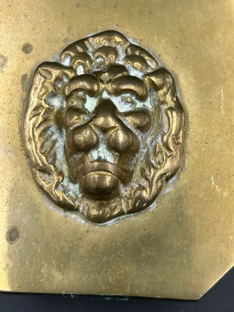 Vintage heavy breast trinket box with lion’s head on top