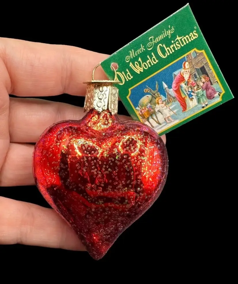 Vintage Old World Christmas Heart Ornament 2001 Red Gold Glitter Original Tag