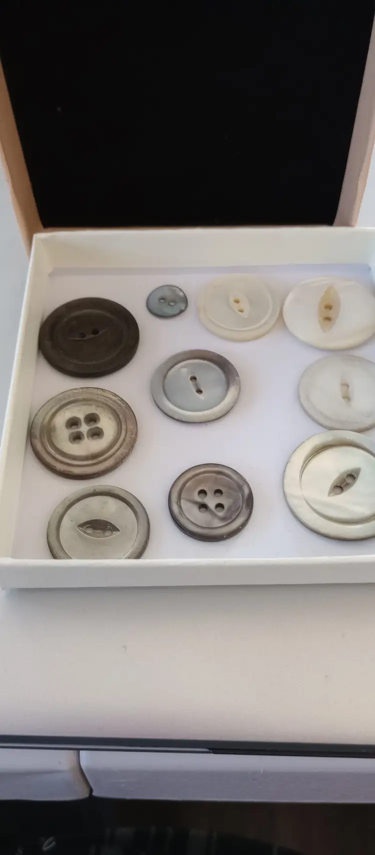 Vintage Mother of Pearl buttons