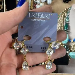 Jewelry as shown #080 - Jewelry as shown #080