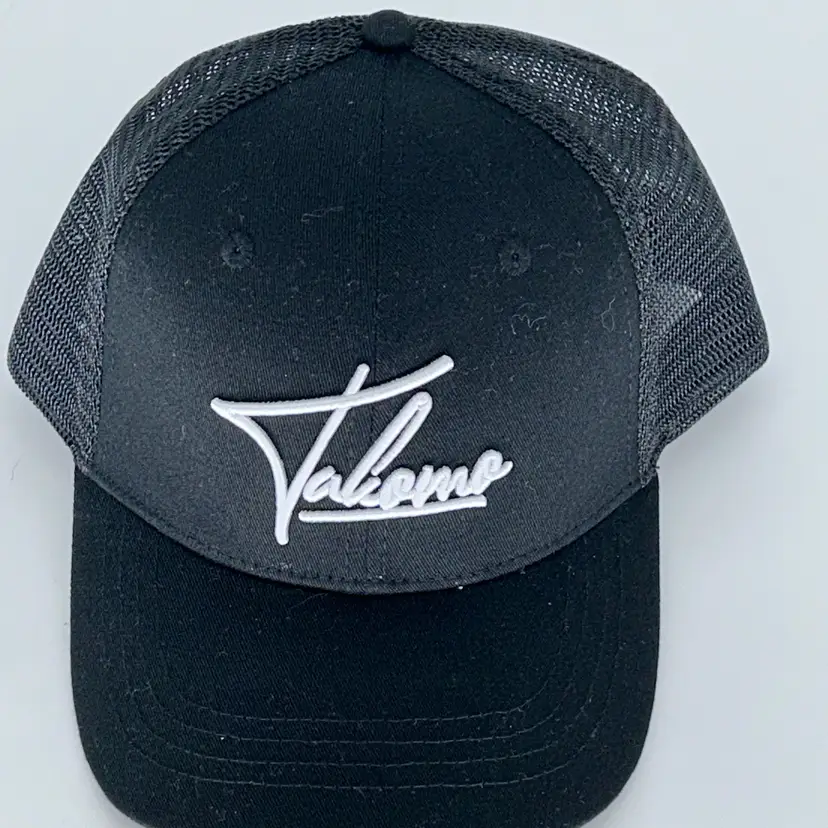 Takomo Golf Hat and Towel