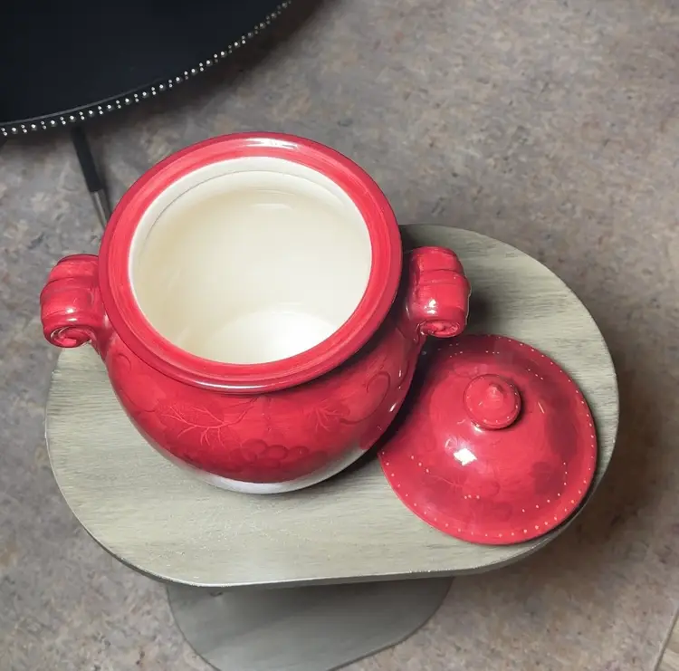 Pier 1 Cookie Jar Burgundy Earthenware Grapes Leaves Hand Painted Canister 12”