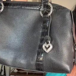 #07 - Pre-Loved Handbags Brighton