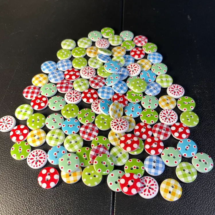 100-Cute Buttons 5/8"