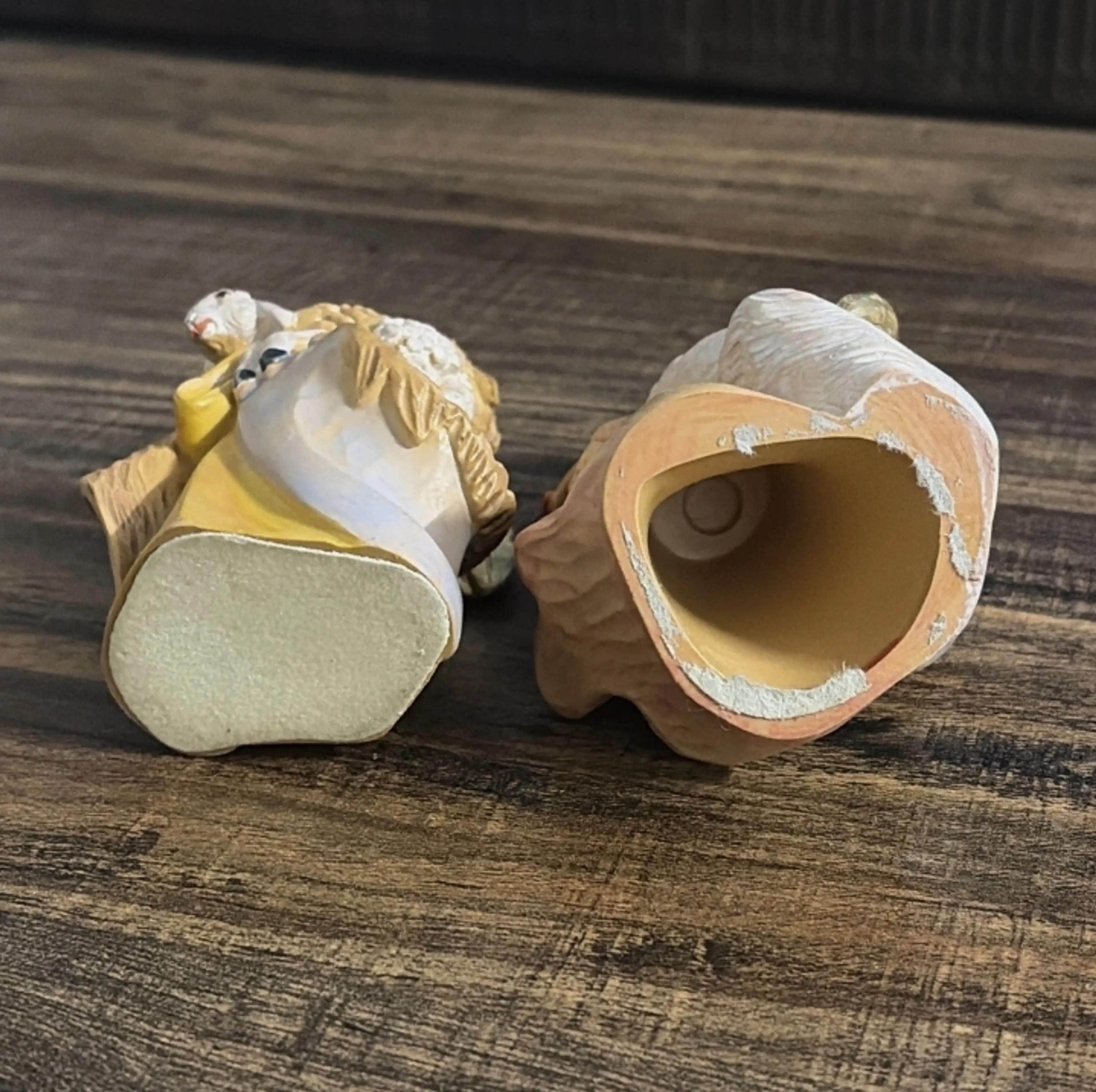Image 2 of 4