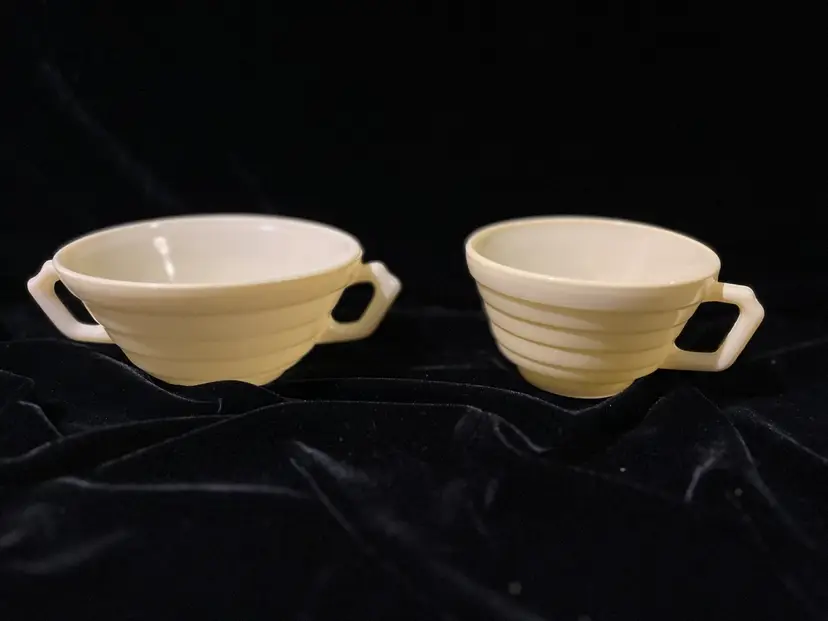 Hazel Atlas Moderntone Platonite 2 Handle Soup Bowl And Cup Pastel Yellow Vintage