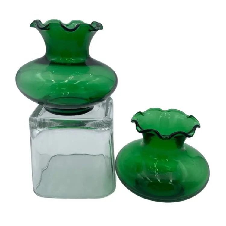 Pair of Vintage Anchor Hocking Emerald Green Squat Vases, Ruffled Rim, 3.5" x 4"