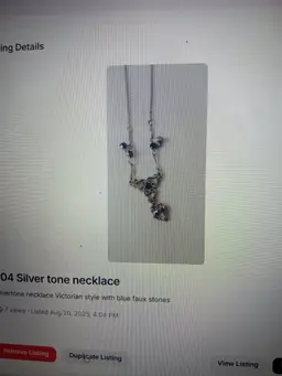 #01 Victorian Style Silver Tone Necklace