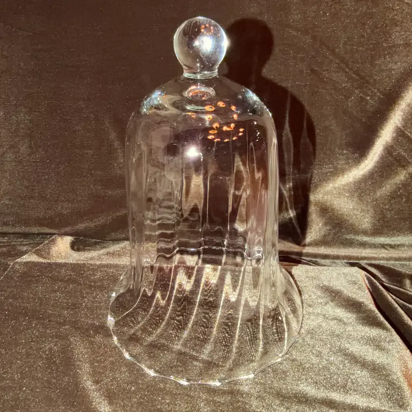 Vintage Glass Bell Cloche Optic Swirl Pattern With Scalloped Bottom 8” Tall x 5.5” Wide