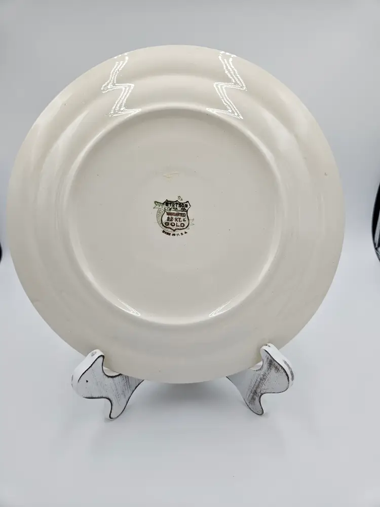 #TR33 Stetson Made in USA Floral Plate