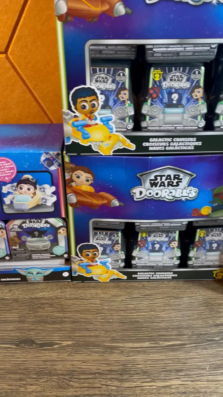 Star Wars Doorables 3 Styles Lot Of 50 Total With 4 Displays. Just In Time For Christmas! Free Shipping!