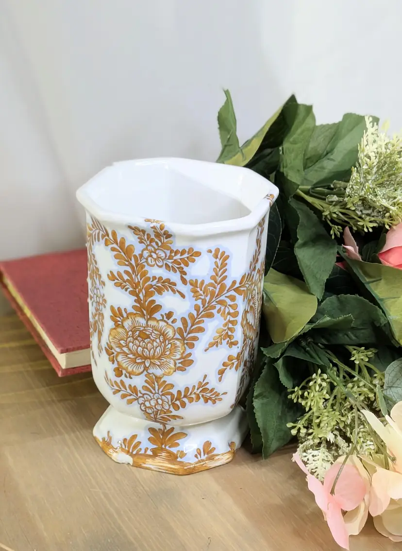 Berkeley House Italy Vase