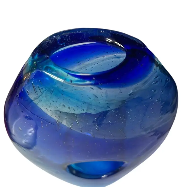 Hand Blown Seeded Bullicante (bubbles) With A Swirled Blue & Teal Color. Made My Margie’s Garden In Westlake Village Ca.