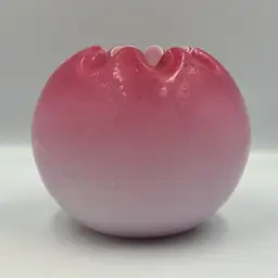 Pink Ombre Cased Glass Crimped Rose Bowl Vase 4.5”