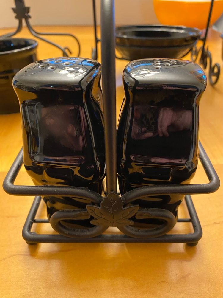 LONGABERGER SALT/PEPPER 3 piece CADDY in BLACK ONYX