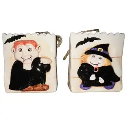 Halloween Trick or Treat Bag Candy Container Jar Vampire & Witch Pair Ceramic