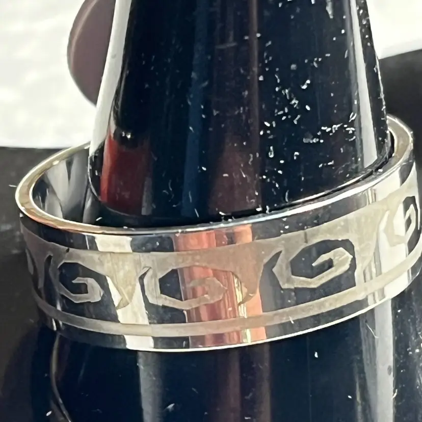 Stainless Steel Ring As Pictured Size 11.5