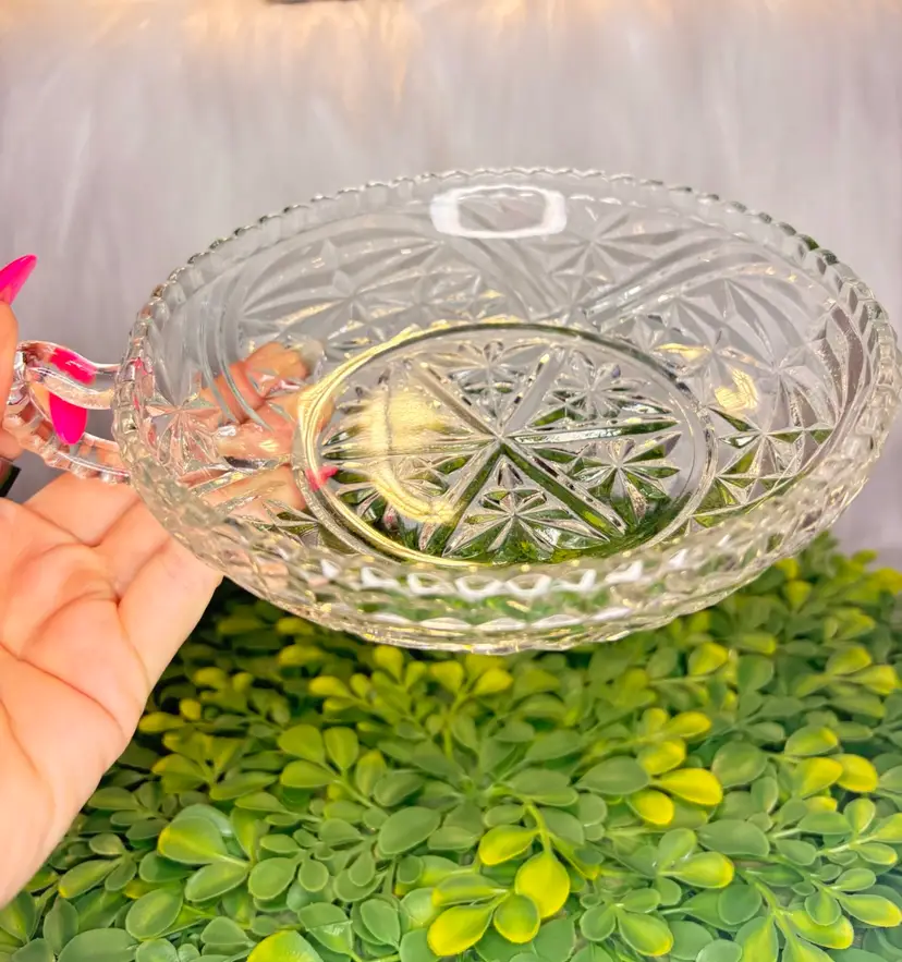 Vintage Anchor Hocking “Stars & Bars” Handled Pressed Glass Nappy Bowl