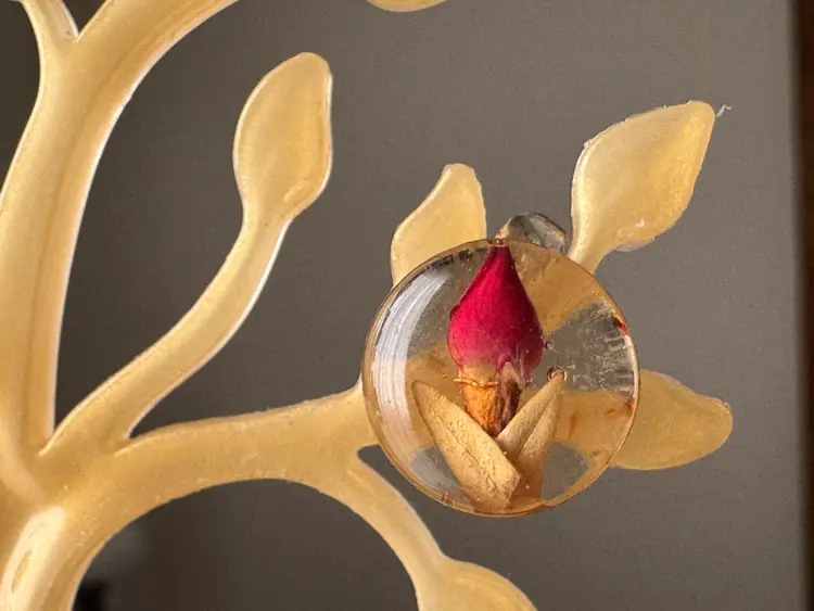 Vintage Sterling Silver Dried Rose Bud In Resin Pierced Earrings