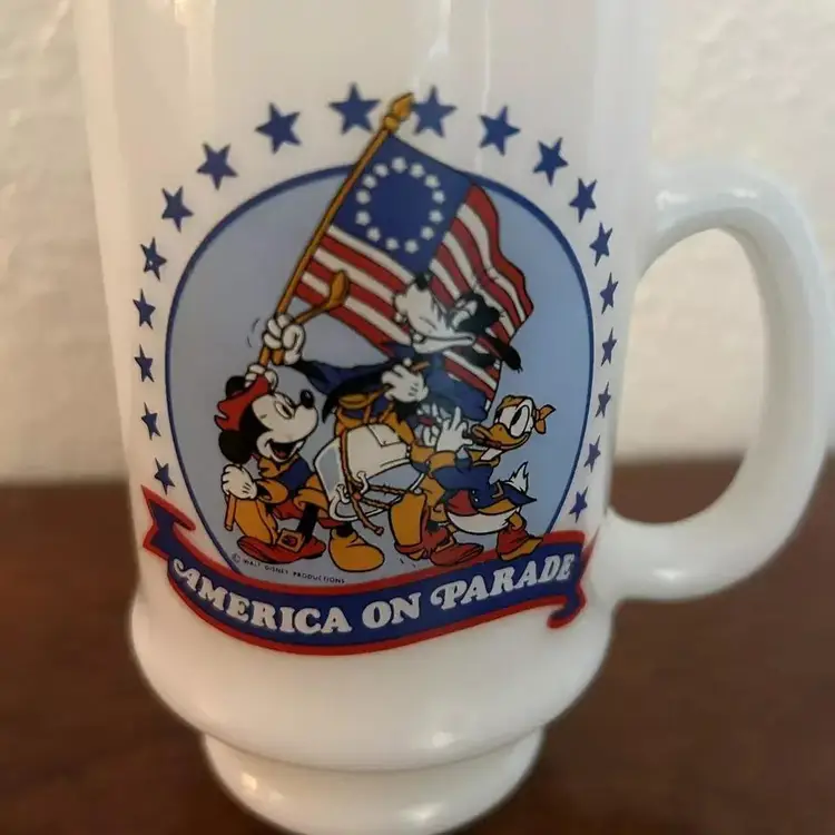 #Disney Glass Vintage America Parade Milk Glass Coffee Mug Mickey Donald Duck Goofy