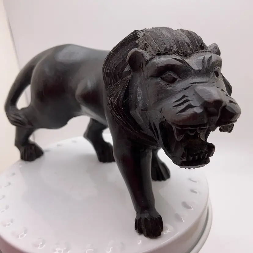 POW1 VTG Black Lion Figurine 5.5" x 3"