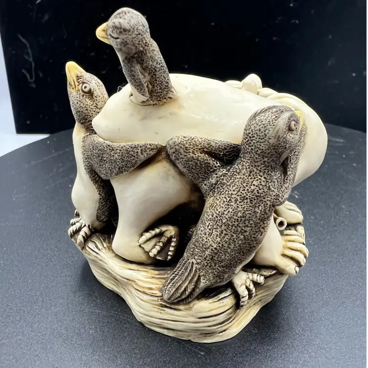 HARMONY KINGDOM “MURPHY’S LAST STAND”