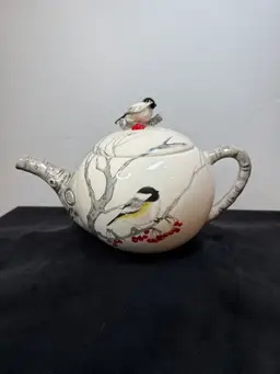 #01 Teapot Global Design Connections, Kate Williams