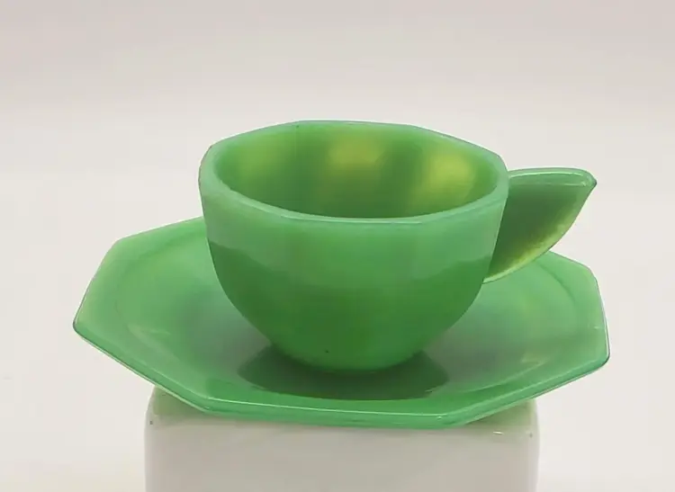 Akro Agate Playtime Child's Jadite Green Tea Cup and Saucer 1940's