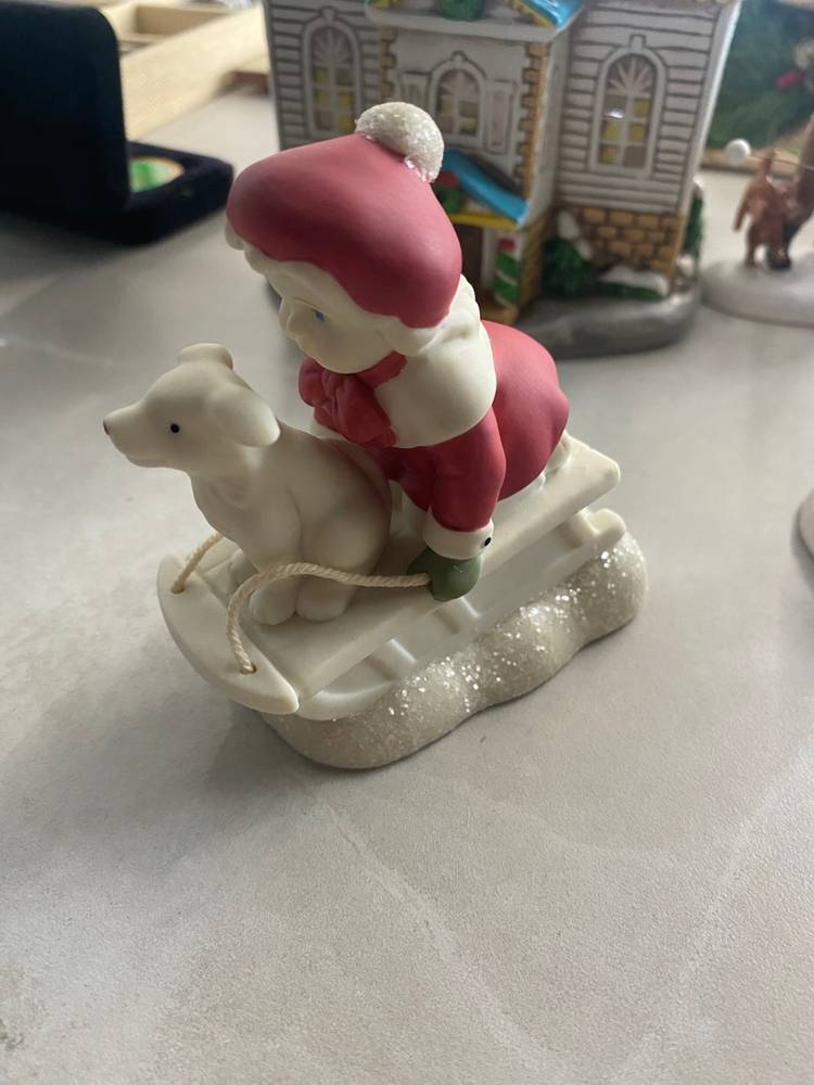 Department 56 Figurine