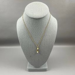 Vintage Gold Tone Faux Pearl 1" Textured Pendant Necklace 16" Chain