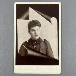 Antique Photo Portrait Cabinet Card Artistic Photography Bradford PA Woman Victorian Era Robbins Studio