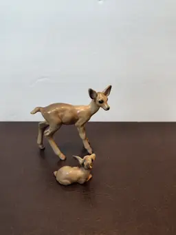 Hagen Renaker Deer Pair