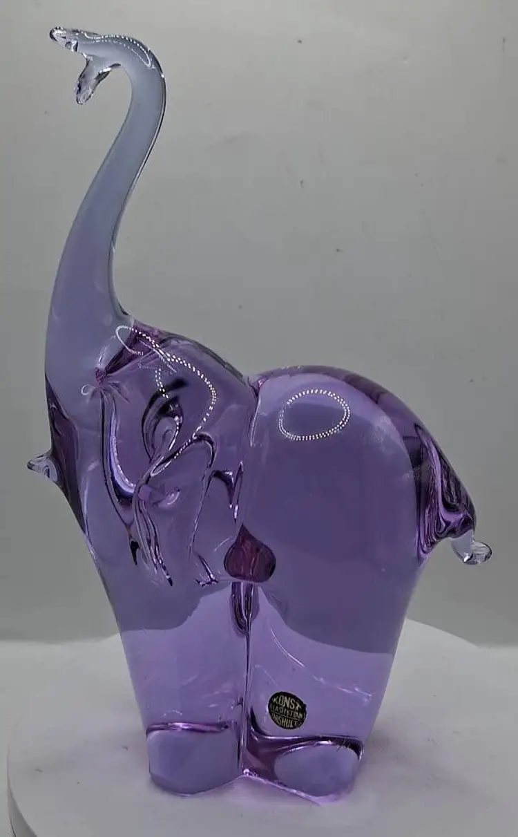 Vintage Konst Sweden Neodymium Glass Elephant Sculpture/Paperweight, Scarce!
