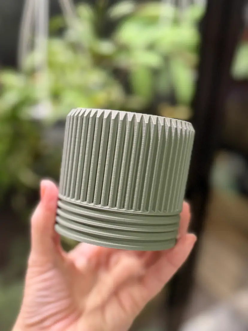 #48 3D printed pot no drainage 2.5 x 4