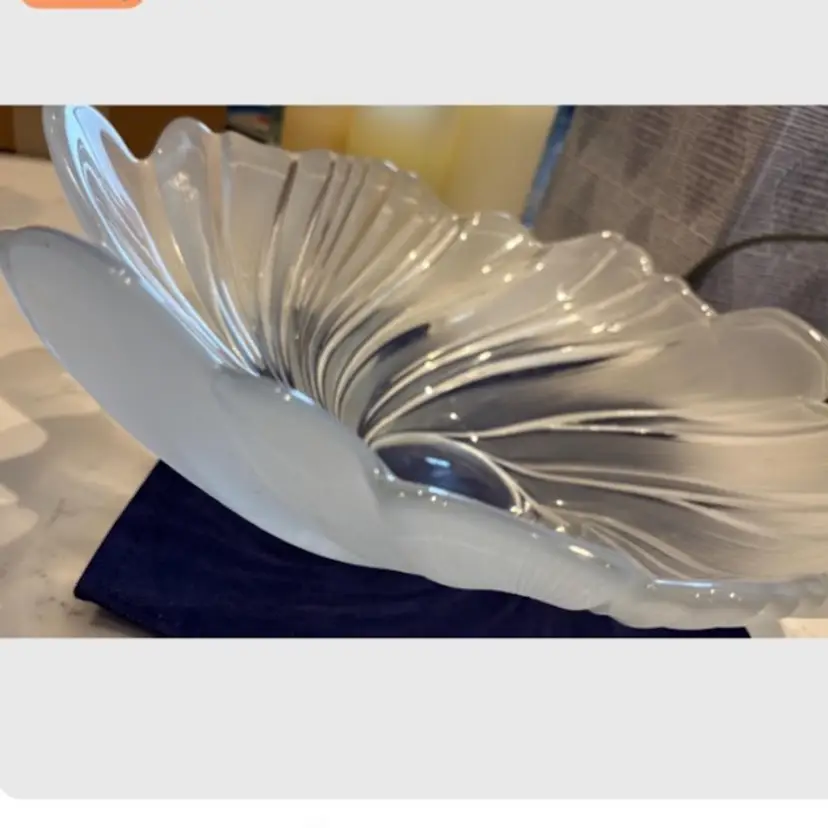 Mikasa Spun Silk, Large Crystal Bowl, Stunning, Statement, centerpiece, 14.5 inches