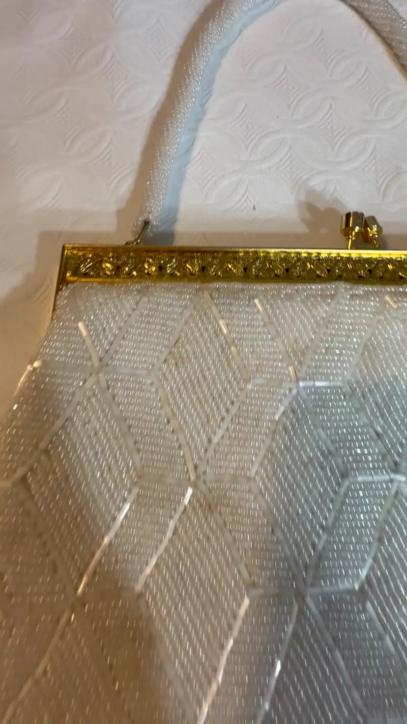 Vintage Hong Kong White Beaded Purse