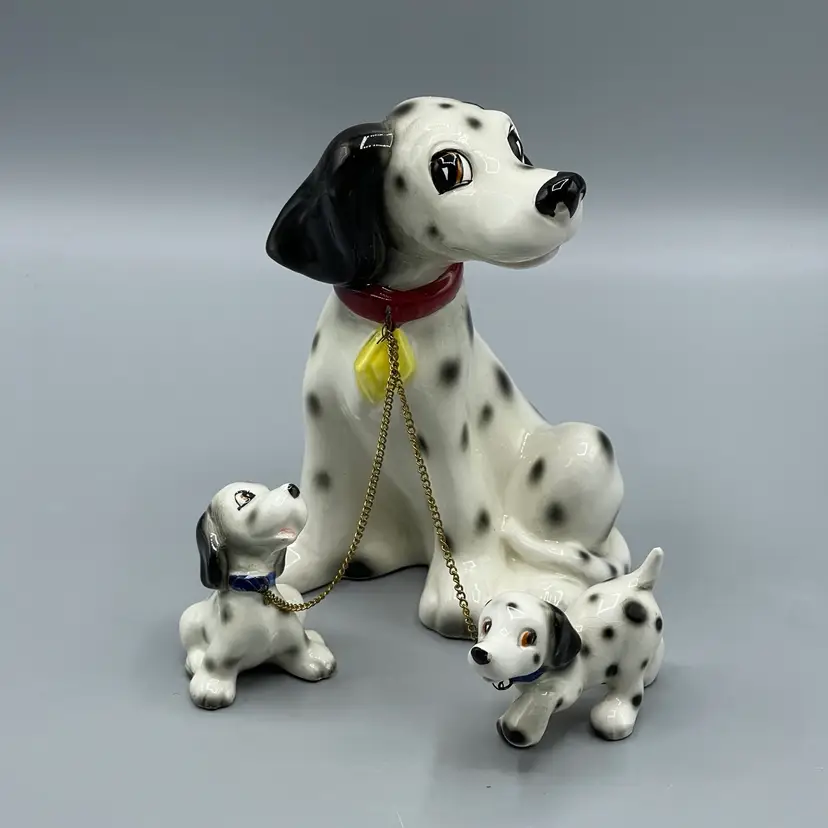 Set Of 3 Lipper & Mann Japan Dalmatian Chained Family Figurines Adult & 2 Puppies