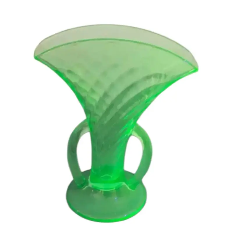 #13 I GLOW! Vintage Double Open Handles Fan Shaped Spiral Optic Design Emerald Green Vase (1 of 2) SEE DESCRIPTION