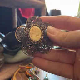 Cameo Metal Filigree