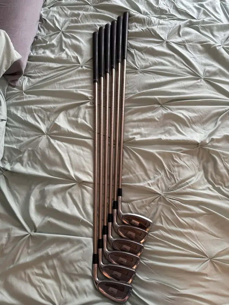 Mizuno T-Zoid T3 Oversize Iron Set 6-PW, SW - Turbo Gold Graphite Women’s Flex Shafts